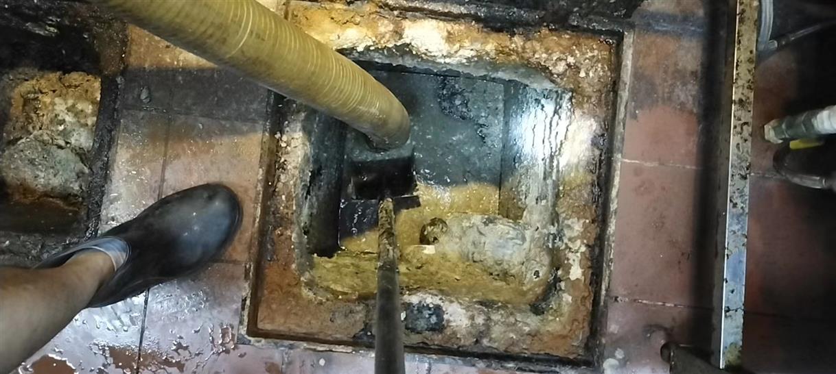 山西污水池清理一般都有毒气，怎么预防中毒呢？
